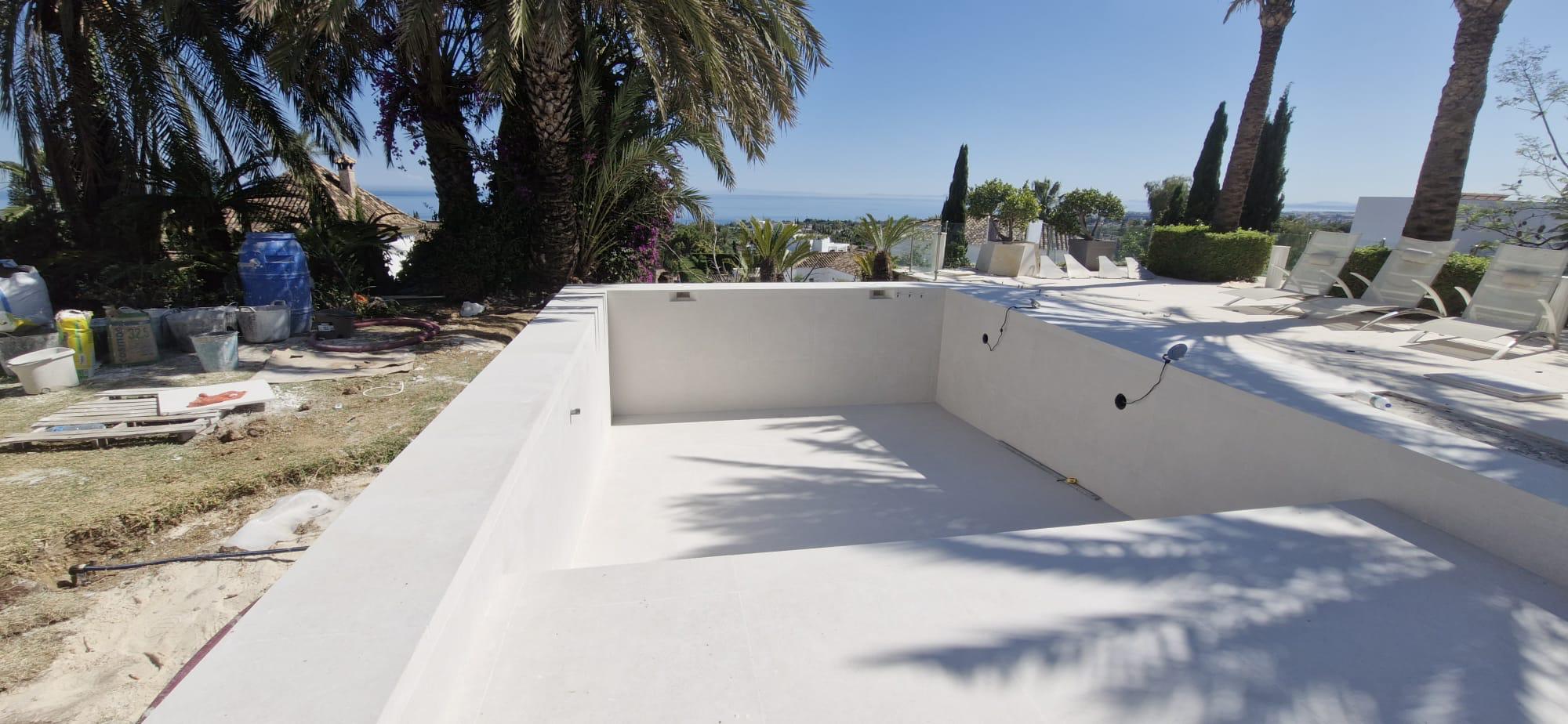 Piscina Sierra Blanca 1